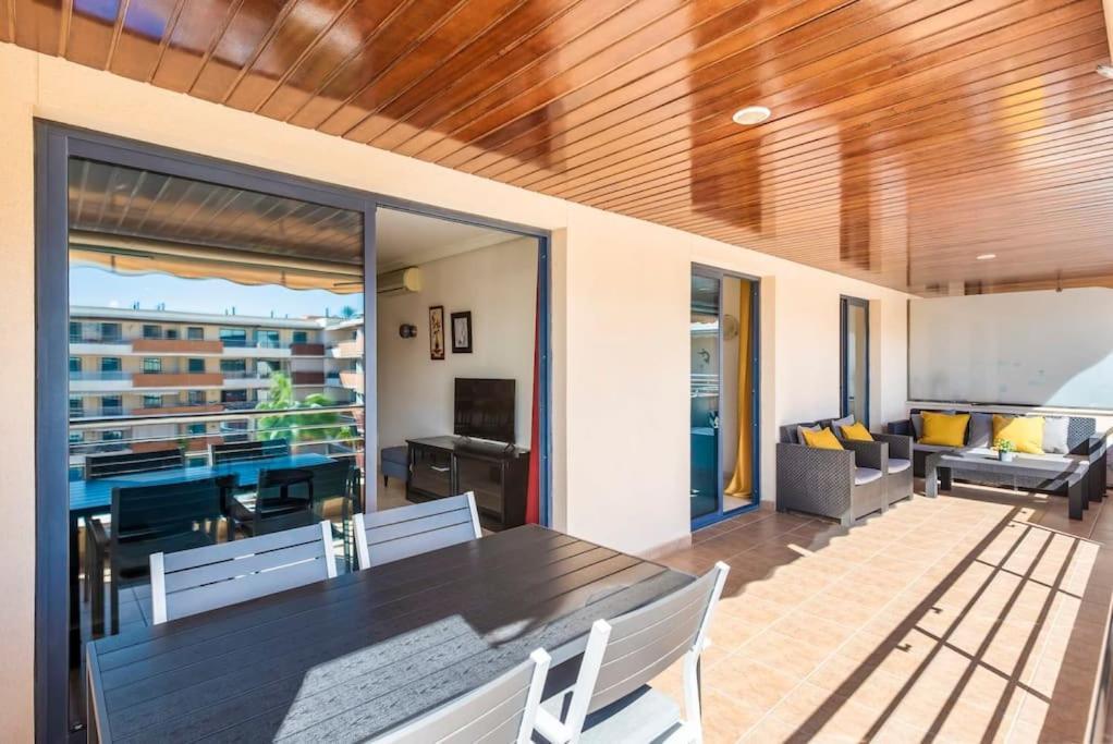Bright And Welcoming Holiday Home Puerto de Santiago  Bagian luar foto