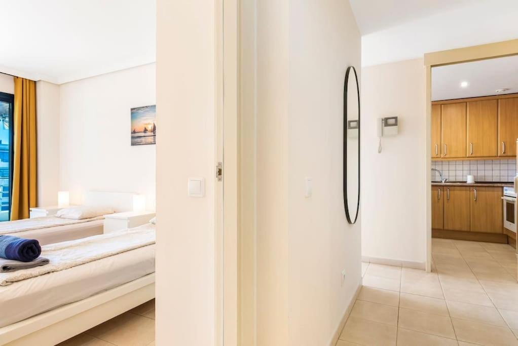 Bright And Welcoming Holiday Home Puerto de Santiago  Bagian luar foto